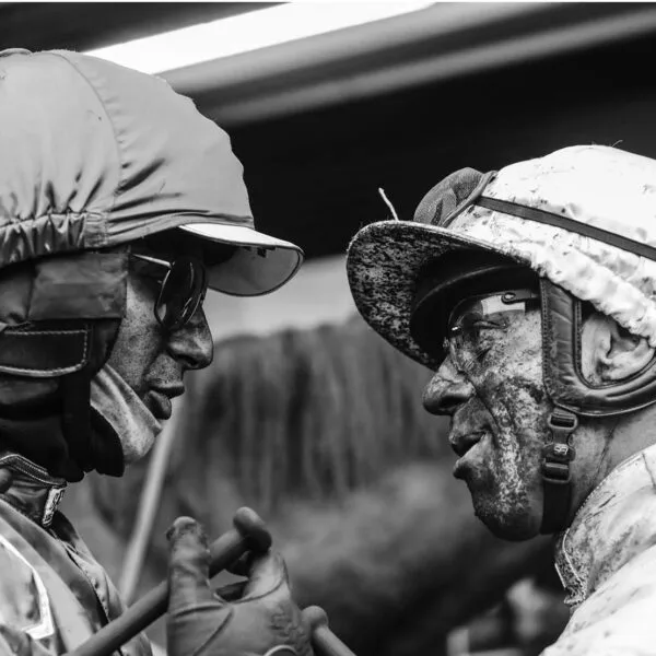 Le public a voté pour Lisieux, le Gentleman donne ses pronos.
