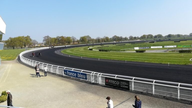 Hippodrome de Meslay-du-Maine - Source : Lise Plouzennec
