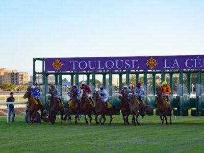 Un départ sur l'hippodrome de Toulouse - Crédit photo : label-equures.com