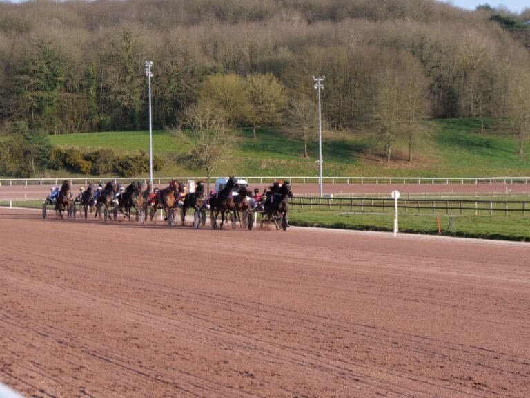 Hippodrome de Laval Background