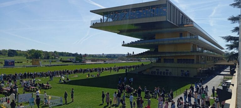 L'hippodrome de ParisLongchamp - Crédits : Raymond Delatre