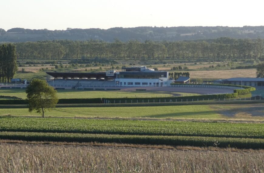 L'hippodrome du Mont-Saint-Michel - Crédit : Ikmo-ned