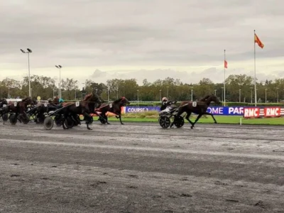 Une course sur l'hippodrome de Vincennes