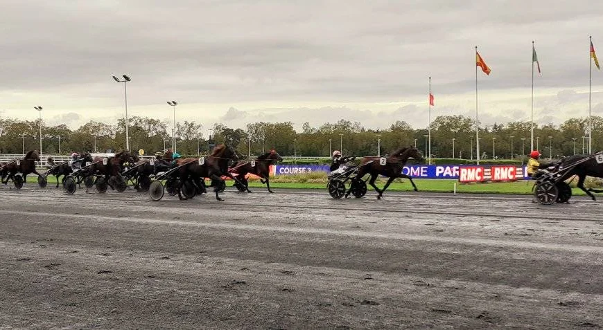 Une course sur l'hippodrome de Vincennes